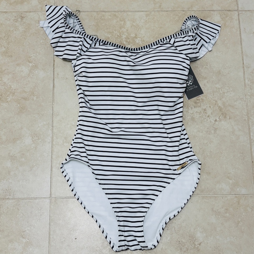 NWT Vince Camuto Women’s Size 6 ruffle shoulder black & white striped one piece